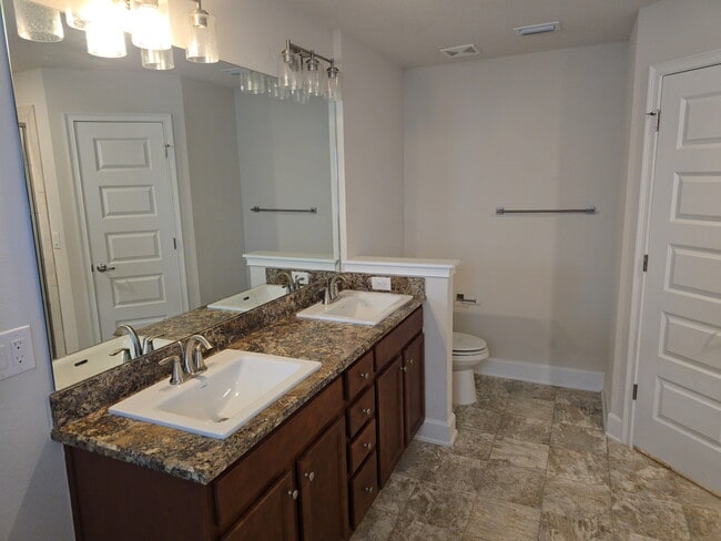 Building Photo - 1252 Nelson Park Ct