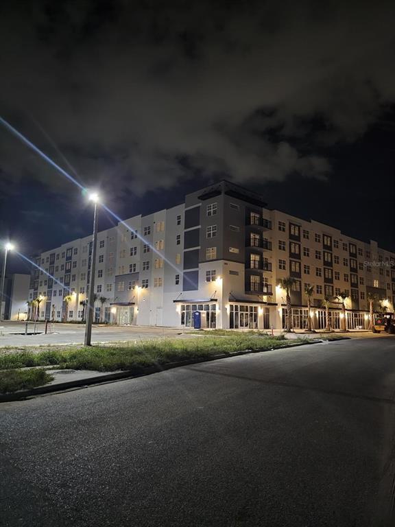 Building Photo - 5587 Millennia Park Dr