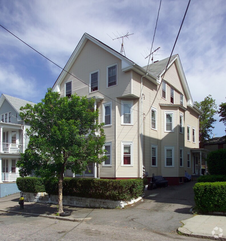 Building Photo - 177 Chapin Ave