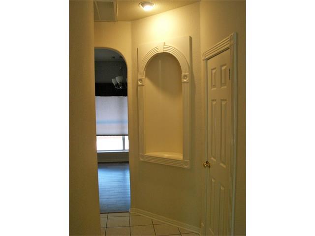 Building Photo - Spacious 3 Bedroom w/ Loft in Scofield Farms