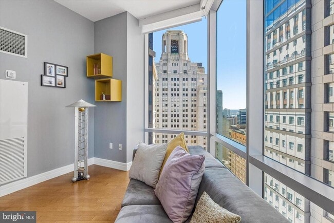 Building Photo - 1414 S Penn Square