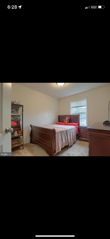 Foto del edificio - 33 Crooked Dr