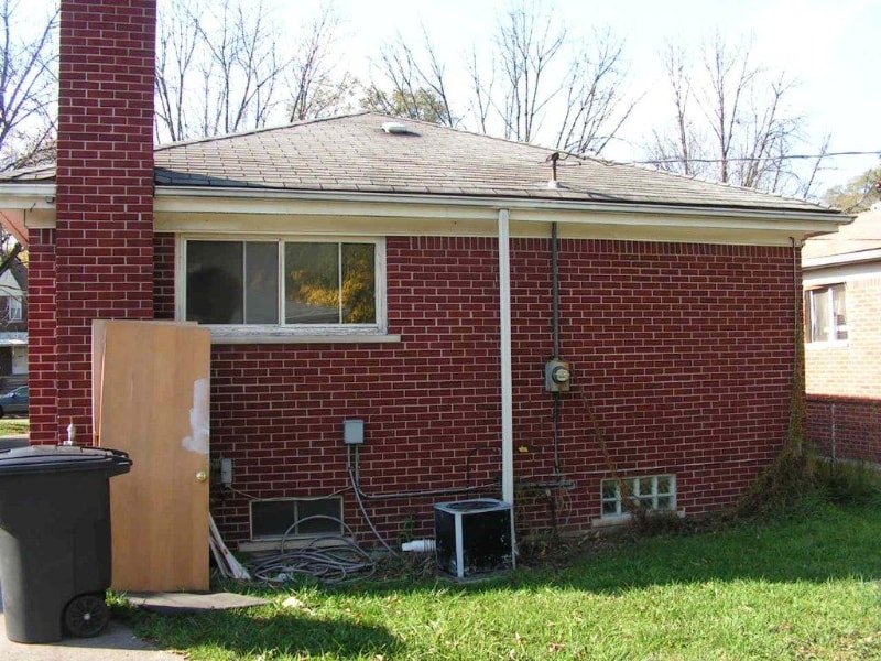Building Photo - 9310 Littlefield St