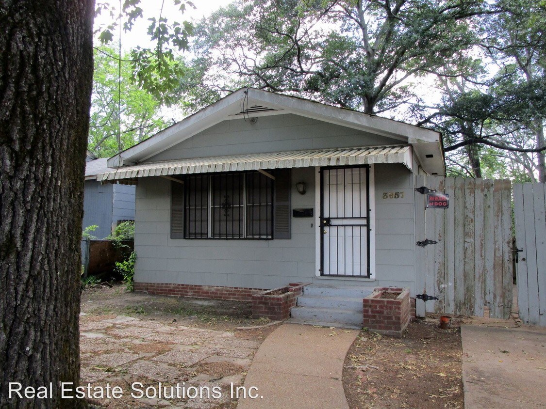 Primary Photo - 3857 Northview Dr