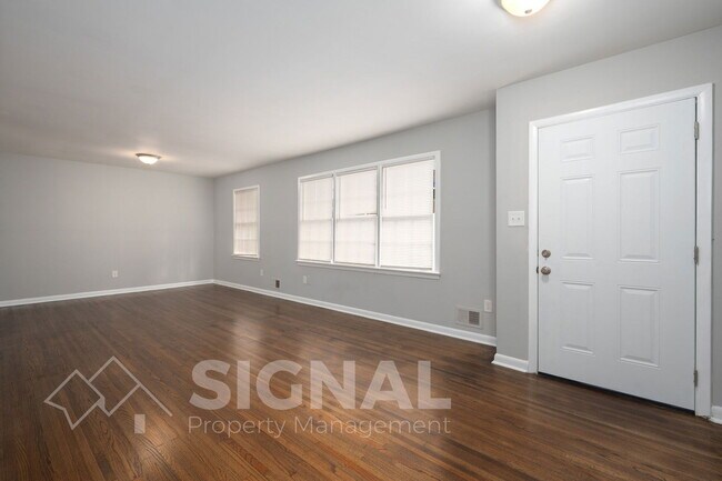 Foto del edificio - 416 Lance Ln