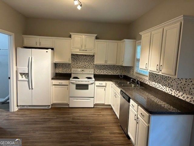 Foto del edificio - 6905 White Walnut Way