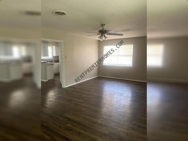 Building Photo - 3805 Kushla Ave