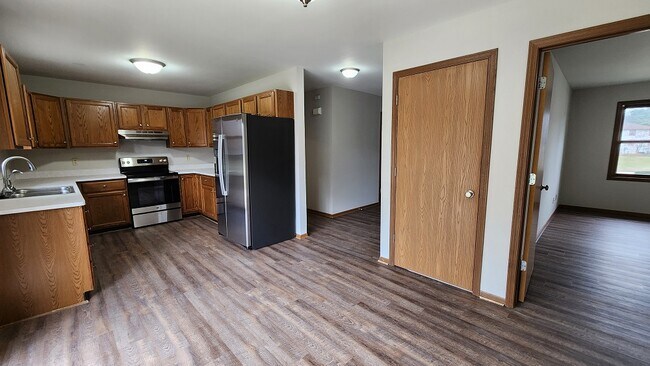 Foto del edificio - N62W38029 Florence Ct