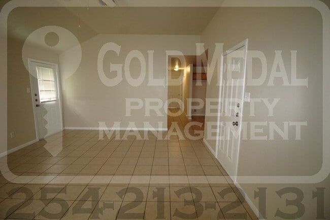 Building Photo - 601 N Gilmer St