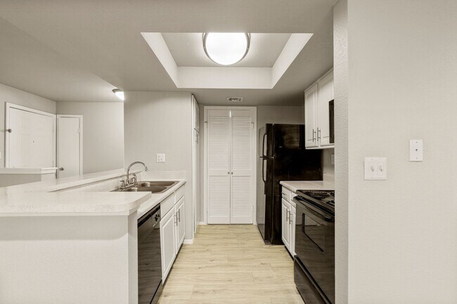Interior Photo - Waterside Apartments Tulsa