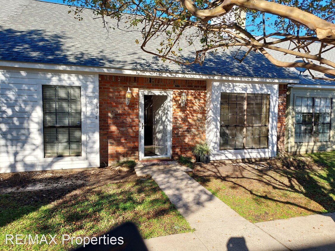Primary Photo - 3 br, 2 bath House - 12433 Coursey Blvd