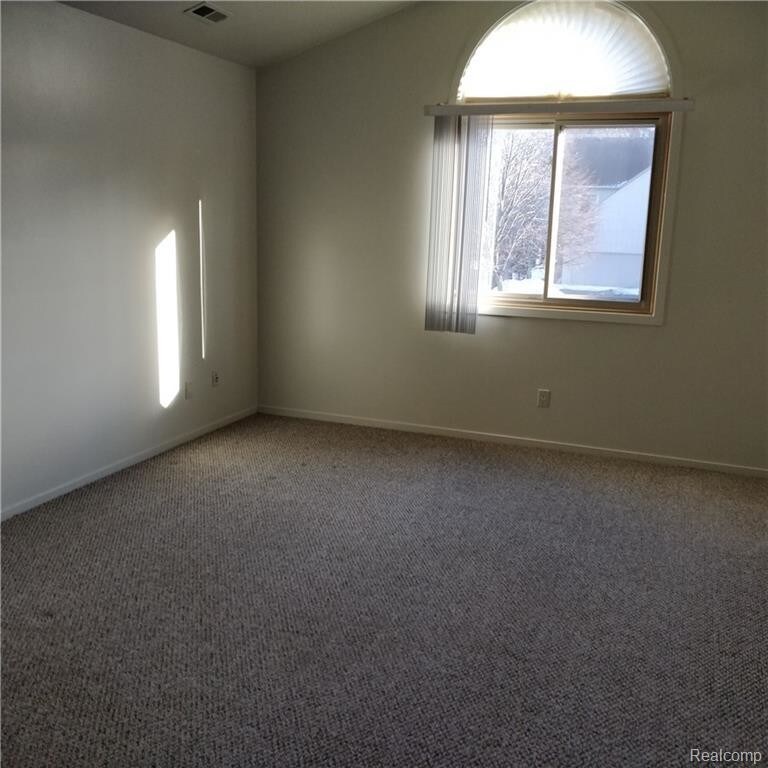 Foto del edificio - 29312 Laurel Dr
