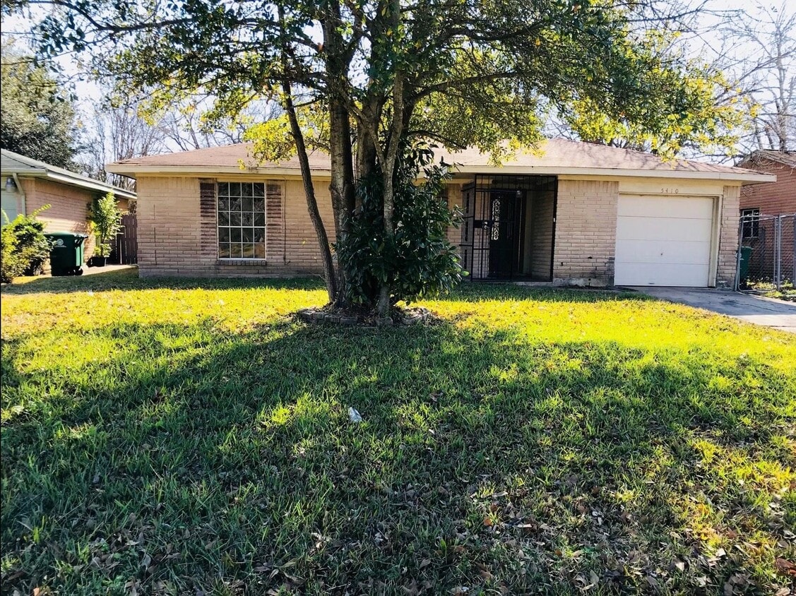 Foto principal - 5410 Greylog Dr