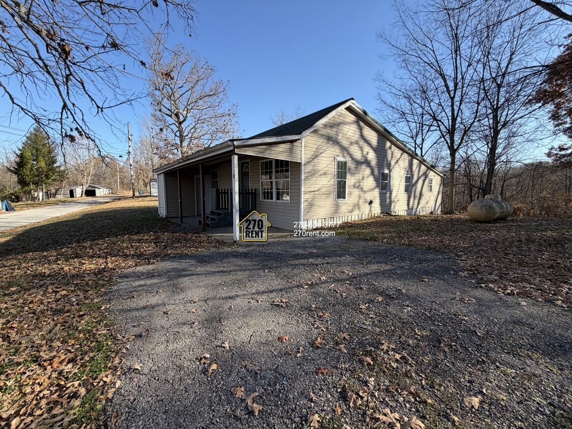 Foto principal - 300 Berryman Rd