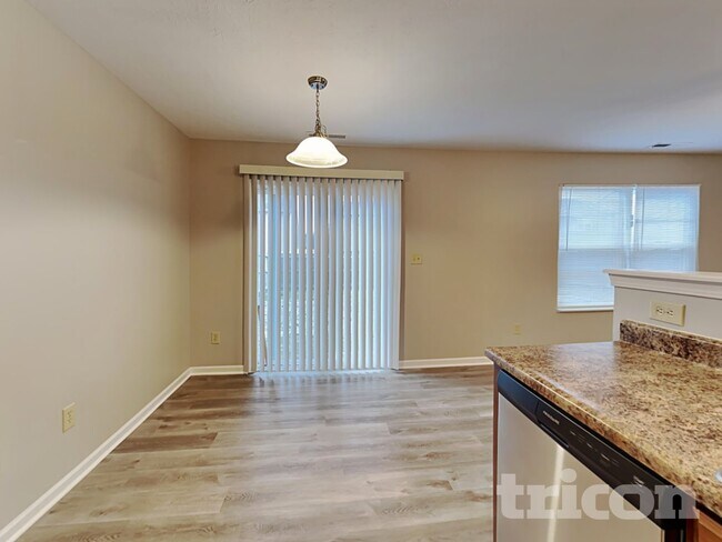 Foto del edificio - 7516 Pipestone Dr