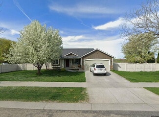 Building Photo - 1907 N Thistle Dr