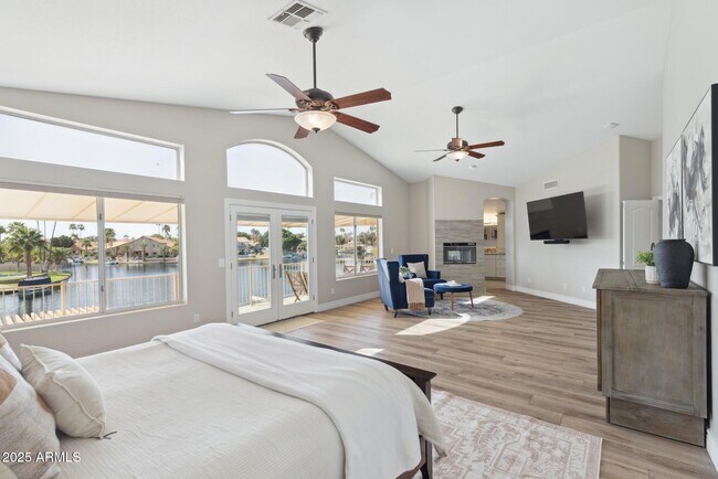 Foto del edificio - 1321 W Shellfish Dr