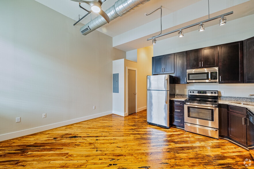 Imperial Tobacco Lofts - 1220 Commerce St Lynchburg, VA 24504