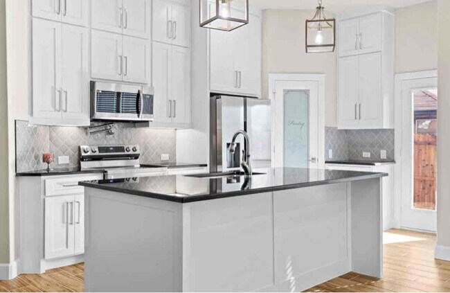 Foto del edificio - 130 W 5th St