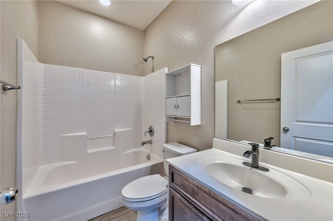 Foto del edificio - 6731 Sumatra St