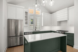 Building Photo - 1312 Heslep St