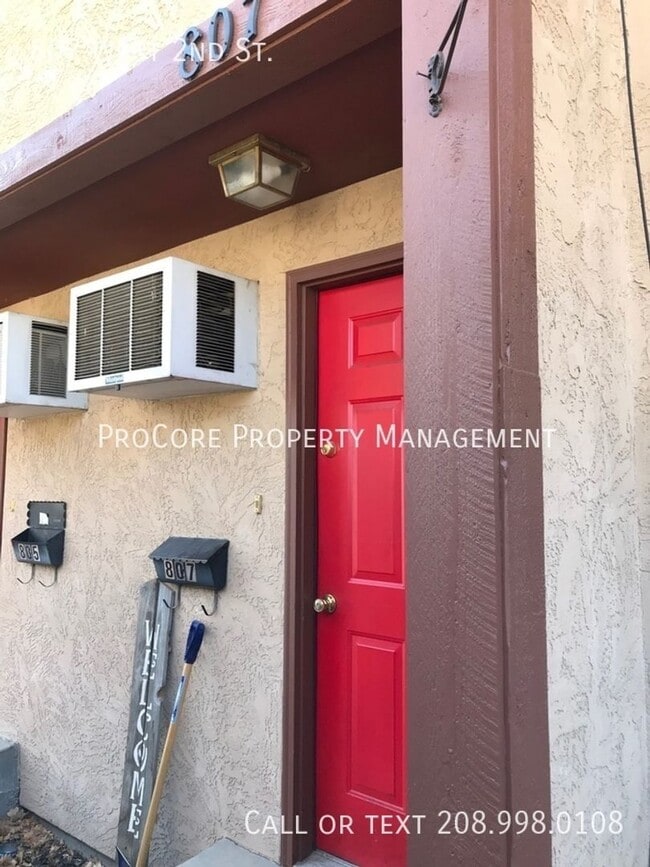 Building Photo - 2-Bed Home in Desirable Meridian.. with Sm...