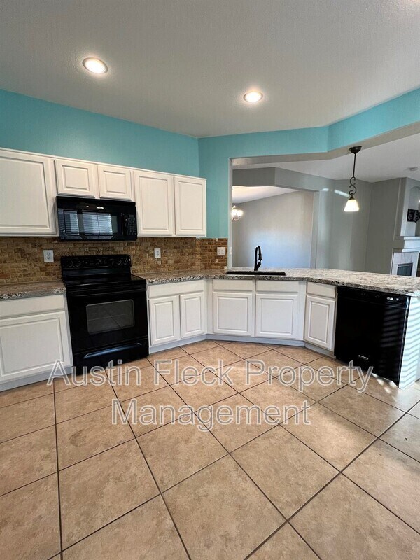 Foto del edificio - 10718 E Secret Canyon Rd