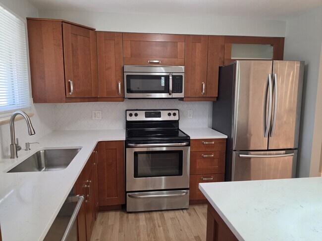 Foto del edificio - 1533 S Jamaica St