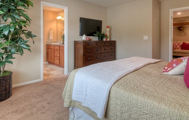 Building Photo - Lennar Home