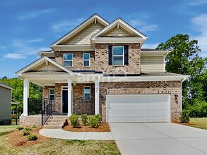 Building Photo - 586 Slew Dr