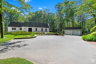 Building Photo - 82 Rilling Ridge