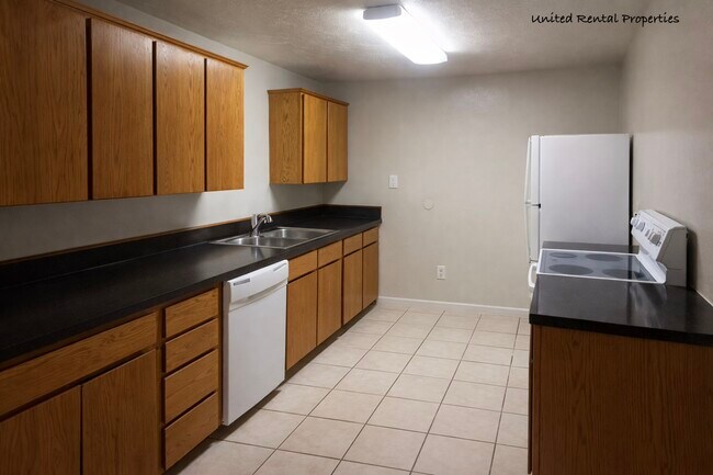 Foto del edificio - 690 Holbrook Drive