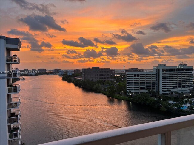 Foto del edificio - 5077 NW 7th St