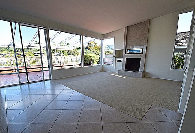 Building Photo - 17 Sorrento Way