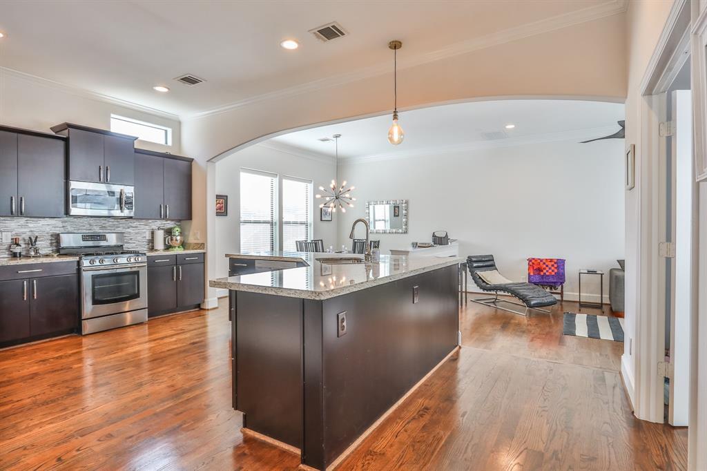 Foto principal - 1016 W 24th St