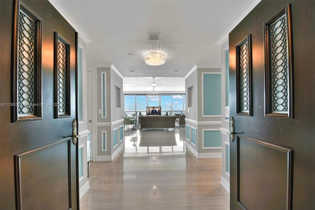 Building Photo - 3101 S Ocean Dr