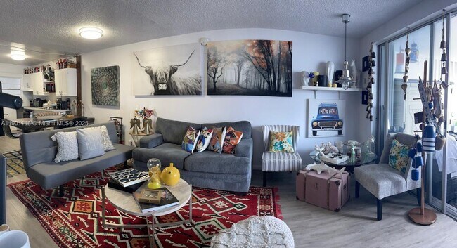 Foto del edificio - 1331 Lincoln Rd