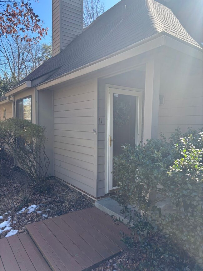 Foto del edificio - Great 3BR/2BA Townhouse in Mill Creek