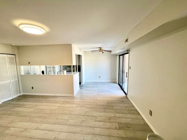 Building Photo - 4908 W Brigantine Ct