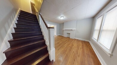 Building Photo - 5406 Columbo St