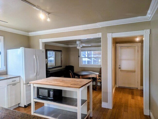 Foto del edificio - 411 1st St