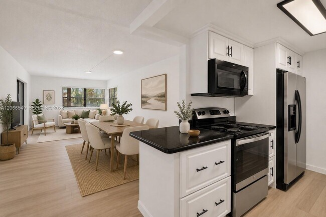 Foto del edificio - 220 Lakeview Dr