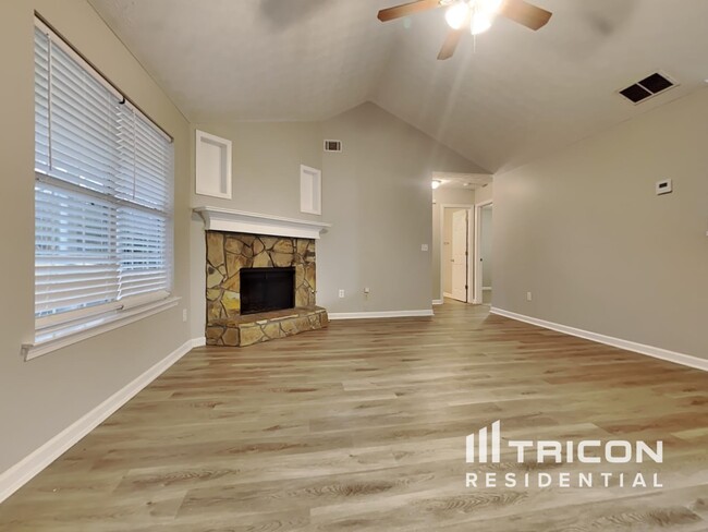 Building Photo - 65 Rocky Ridge Court Covington GA