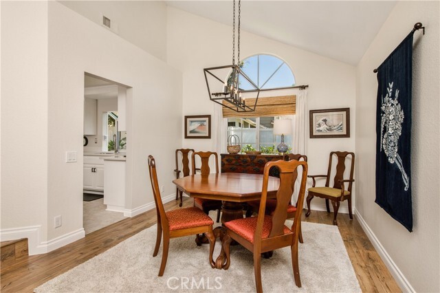 Building Photo - 26822 Baronet