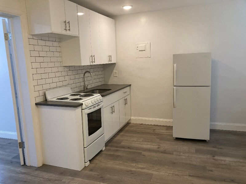 Primary Photo - 3511 Broadway