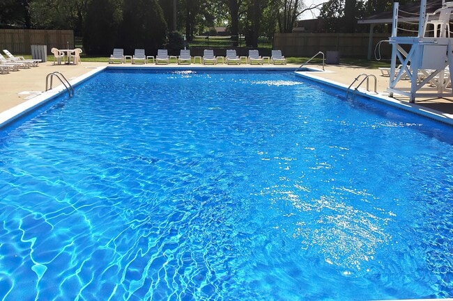 Building Photo - 39023 Edwards Ct