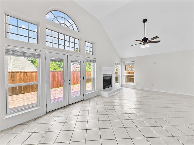 Building Photo - 605 Pheasant Knoll