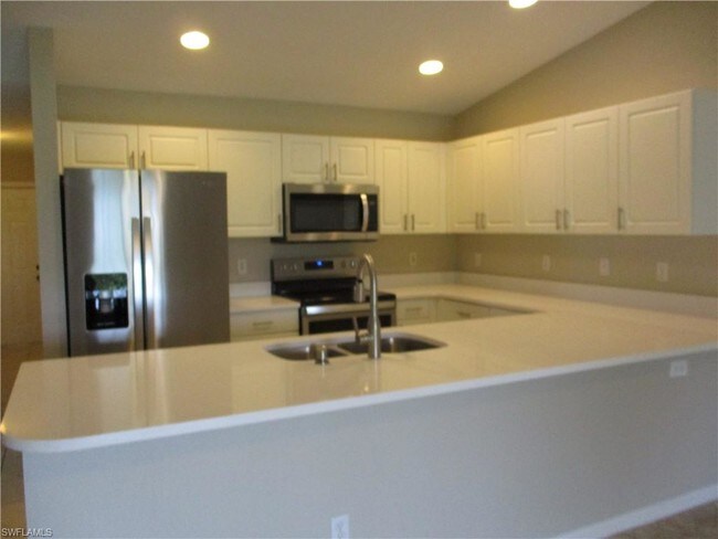 Building Photo - 1101 Cape Coral Pkwy W