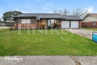 Building Photo - 4303 Trail Lake Dr
