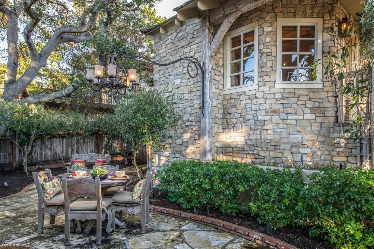 Foto principal - 4 br, 3.5 bath House - 3800 Sticks and Stones